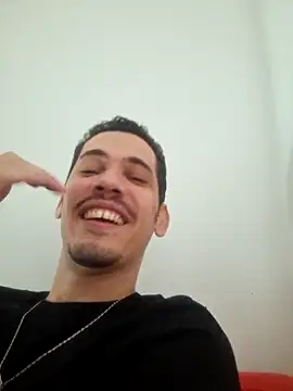 rodrigovianacastelo's Live XXX Chat