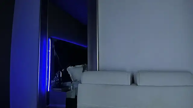 Amareto_'s Live XXX Chat