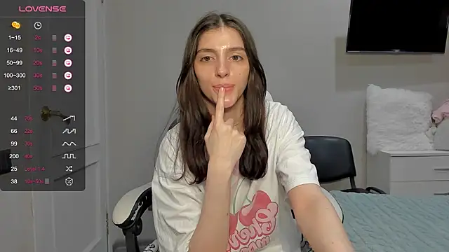 broosnica1's Live XXX Chat