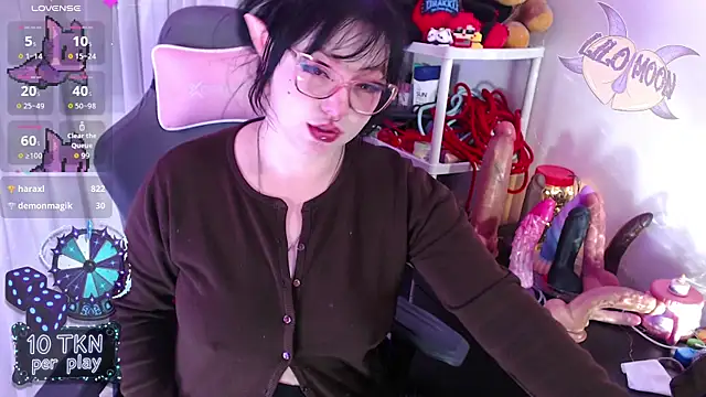 LiloMoon69 现场XXX聊天