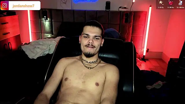 JordanShow's Live XXX Chat