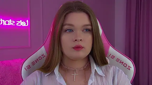 CrystalLyons élő XXX-chatje