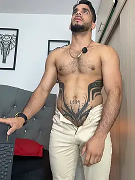 Maximiliano_ford's Webcam Show