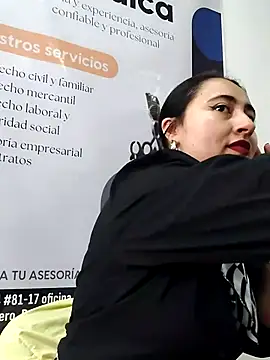 _Sarah-Office1 现场XXX聊天