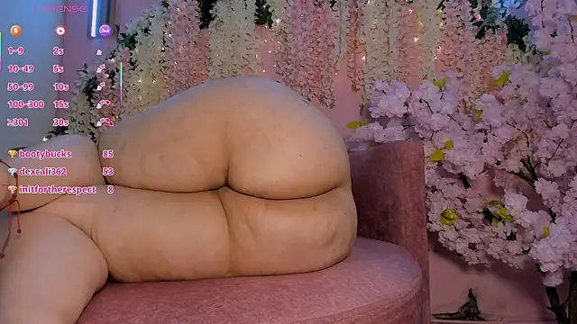 Chat XXX ao vivo de ThiccyLexxy