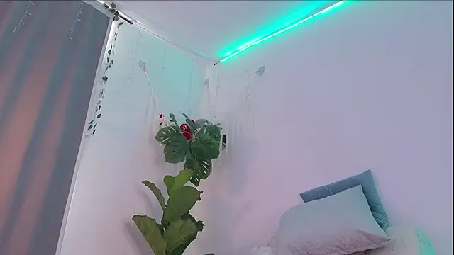 Nicolle_swt 现场XXX聊天