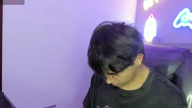 Živý XXX chat StiwenTwink