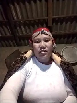 Chat XXX en directo de Linhcutex