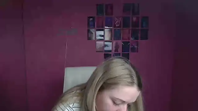 Samantha_Gloww 现场XXX聊天