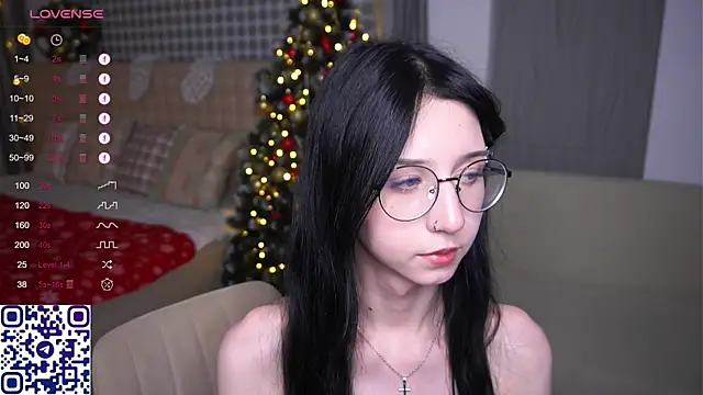 DeliaLoma Chat XXX in diretta