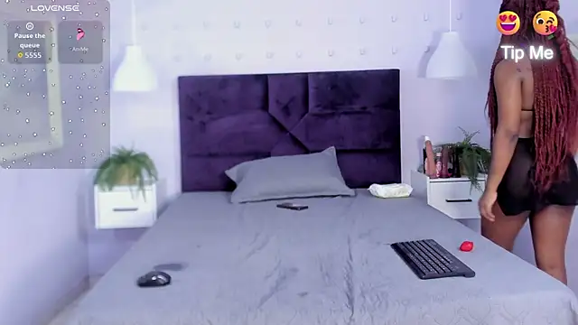 Webkamerová show Yasminbrattz