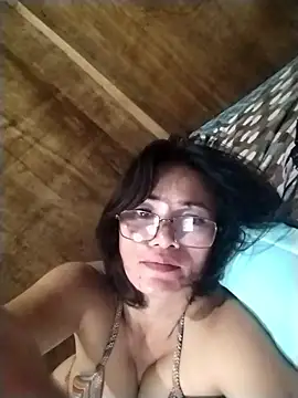 sweetlyn69's Live XXX Chat