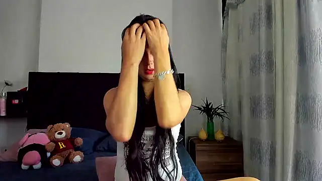 AndreaStivens élő XXX-chatje