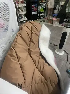 Mina048 现场XXX聊天