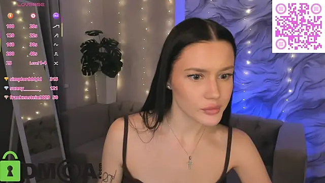 Aria_Mila élő XXX-chatje