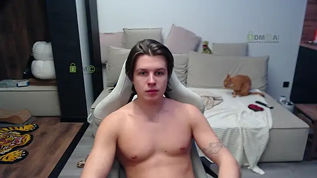 Sunny-Girl1 élő XXX-chatje