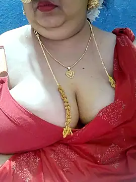 tamilthanushri's Live XXX Chat