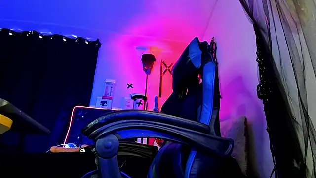 deborah_tatto's Live XXX Chat