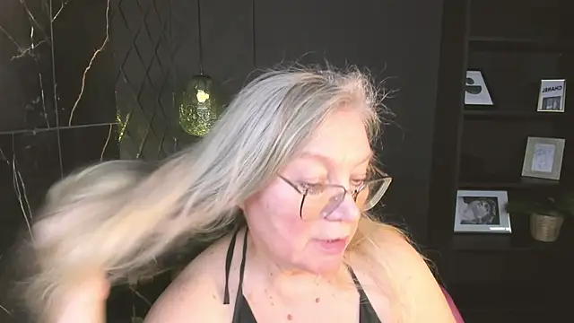 NataliMellow's Live XXX Chat