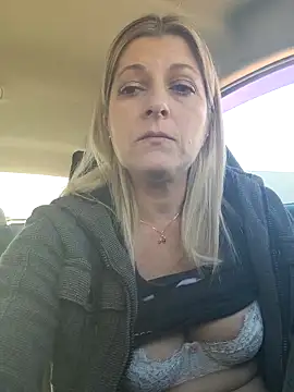 NikkiBlisss' Live XXX Chat