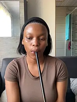 comehaveataskxx6's Live XXX Chat