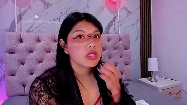 EsmeraldaChantre's Live XXX Chat