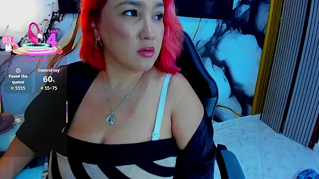 Eva_MilfF Adlı Modelin Canlı XXX Sohbeti