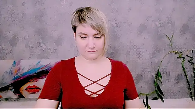 Djullia's Live XXX Chat