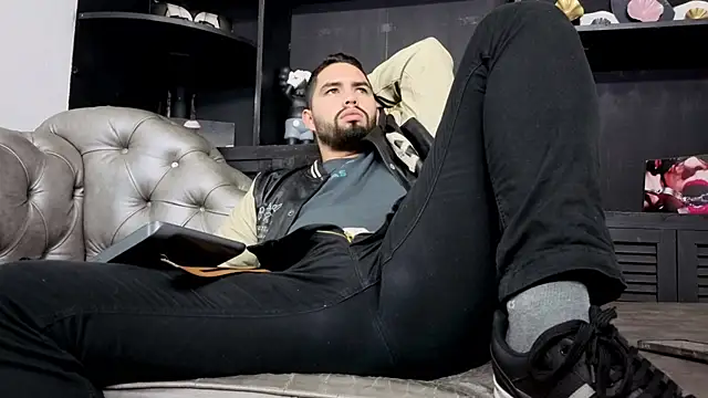 matteosantos Show in webcam