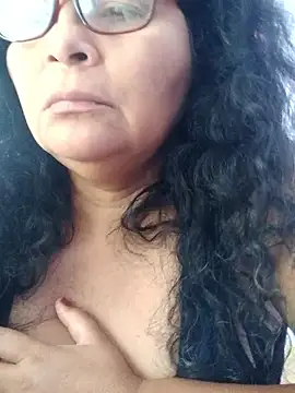 Chat XXX ao vivo de Amarantha25