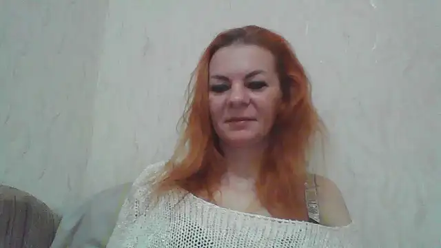 ElluaSmiilee's Live XXX Chat