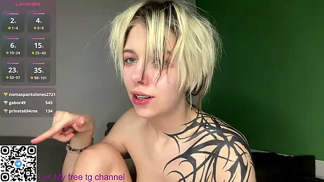 EngelAlman's Live XXX Chat