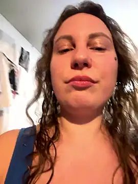 Yanacool007's Live XXX Chat