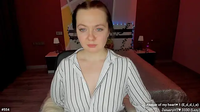 LizaGost élő XXX-chatje