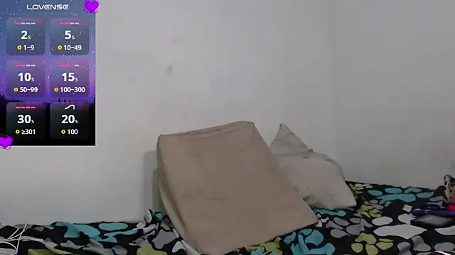 Nikki__uwu's Live XXX Chat