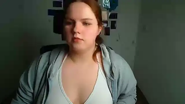 Kitty_Mia_Kitty's Live XXX Chat