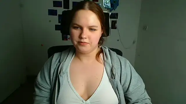 Kitty_Mia_Kitty's Live XXX Chat