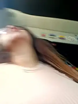 Latina_sexy1's Webcam Show