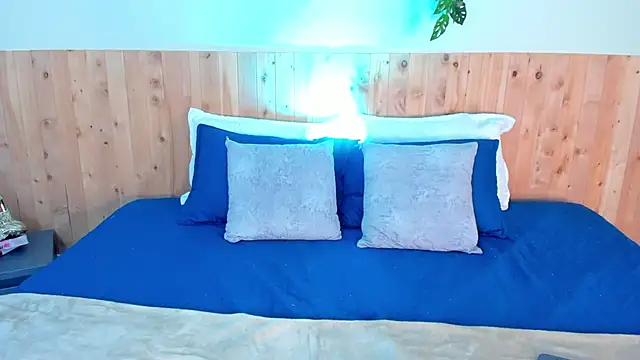 CloehSmiith Adlı Modelin Canlı XXX Sohbeti