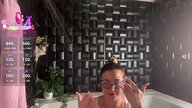 ariana_cross' Live XXX Chat