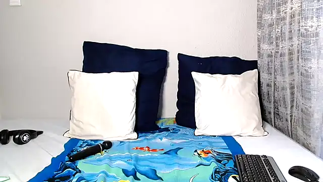 PetiteKay_18ZA's Live XXX Chat