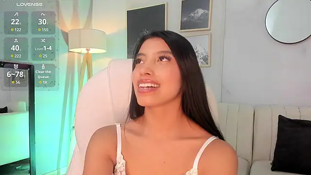 XXX chat uživo modela Tiffany_Low