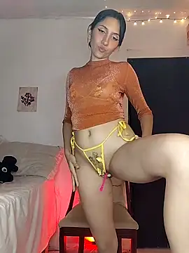 FrierenHot's Live XXX Chat