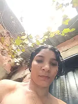 عرض كام chikivivi-