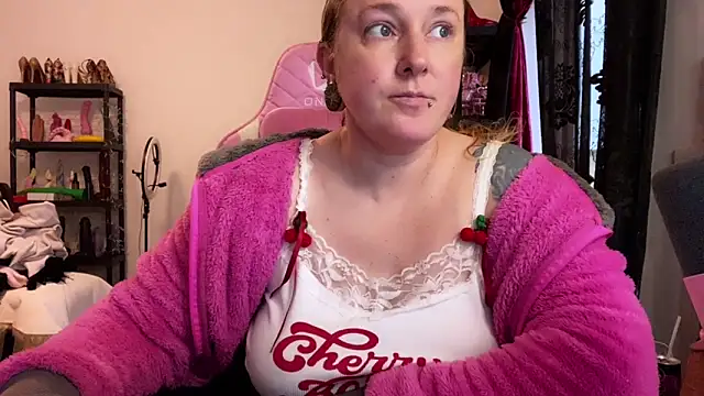 kisicaxx's Live XXX Chat