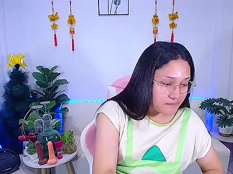 plysaithailand webkamerás műsora