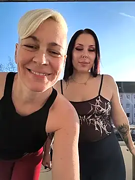 Онлайн чат XXX DarleenHot