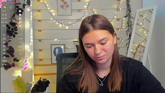 Josephine_Kiss élő XXX-chatje