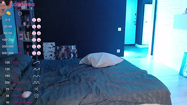 Jade_Lumin élő XXX-chatje