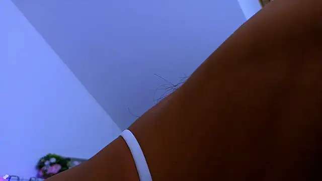 Онлайн чат XXX GabiCarter